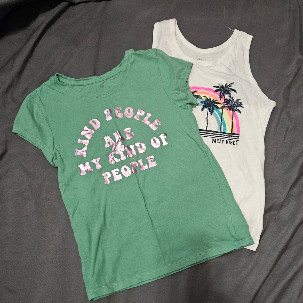 GAP green and white Kids Graphic Tees